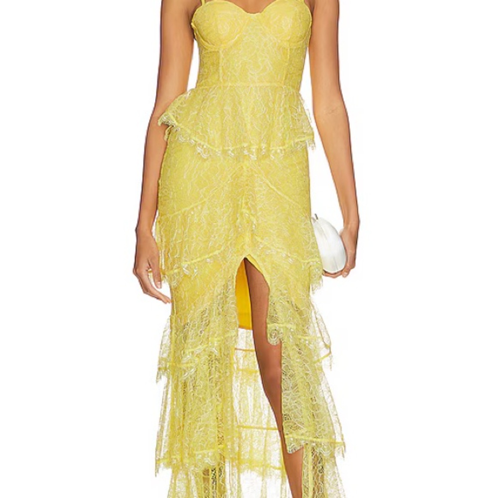 MAJORELLE Zelda Fitz Gown in Lemon Yellow